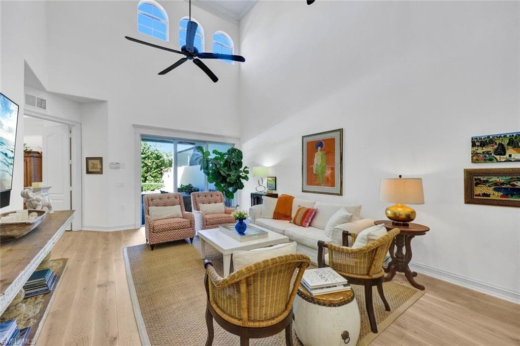 4819 Boulevard Ct 103, Naples, FL 34103-8