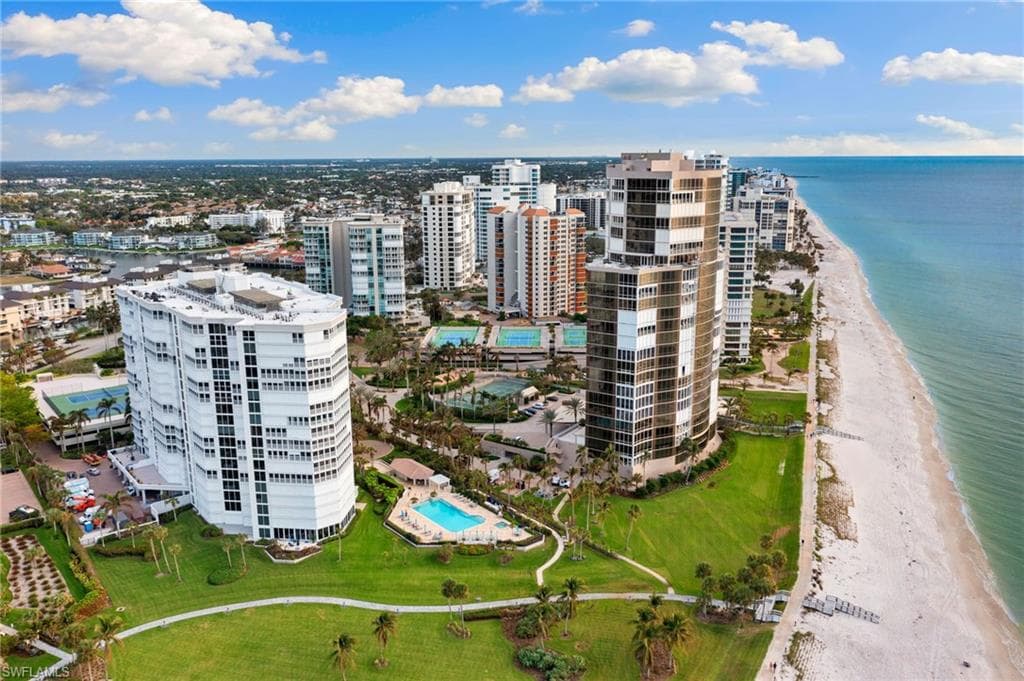 4401 Gulf Shore Blvd N 1708, Naples, FL 34103-35
