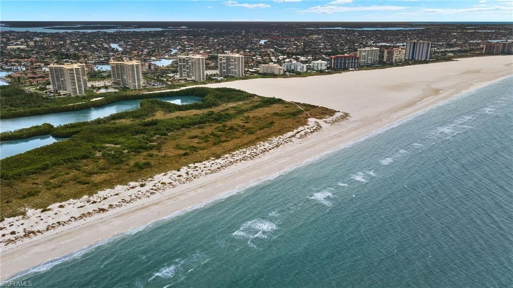 440 Seaview Ct 308, Marco Island, FL 34145-1