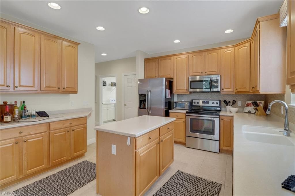 28608 San Lucas Ln 101, Bonita Springs, FL 34135-16