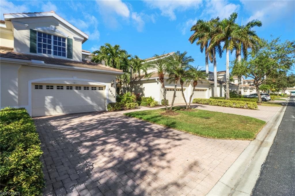 28608 San Lucas Ln 101, Bonita Springs, FL 34135-2