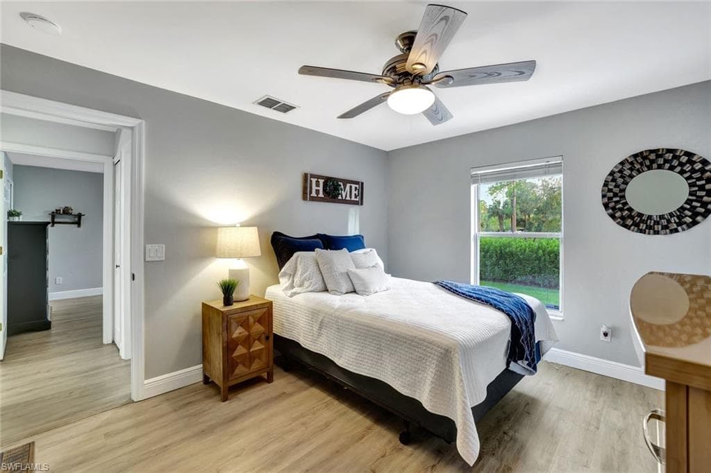 231 16th St NE, Naples, FL 34120-23