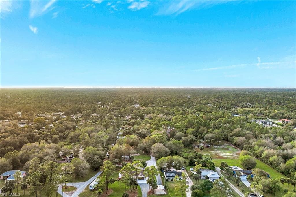 231 16th St NE, Naples, FL 34120-34