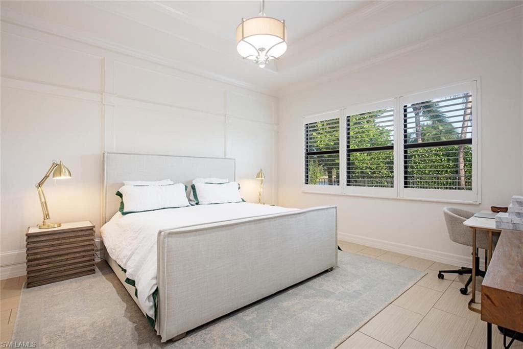 3565 Beaufort Ct, Naples, FL 34119-14
