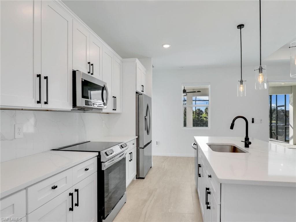 1932 23rd Pl, Cape Coral, FL 33909-13