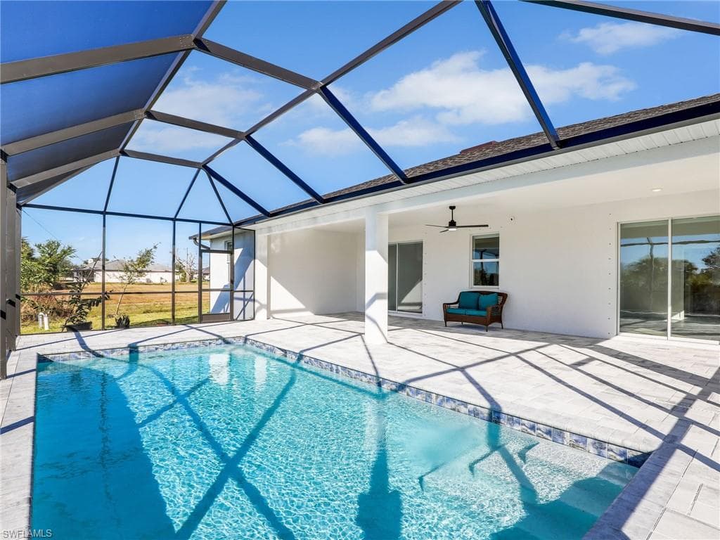 1932 23rd Pl, Cape Coral, FL 33909-17