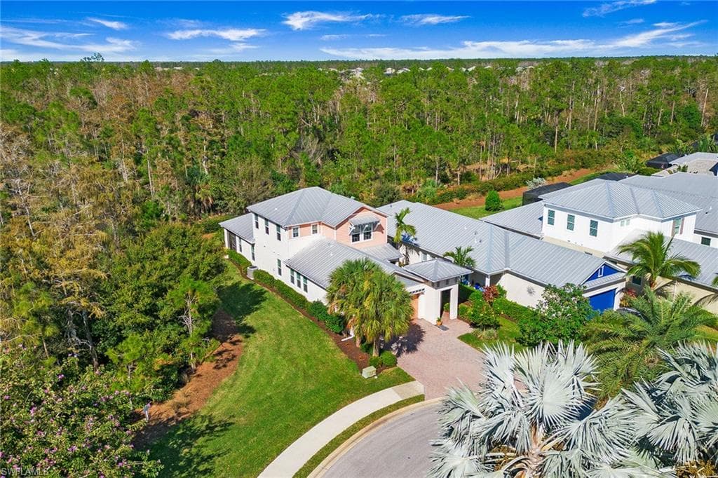 14067 Nautica Ct, Naples, FL 34114-35