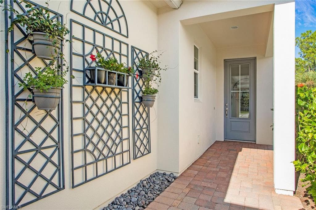 14067 Nautica Ct, Naples, FL 34114-4