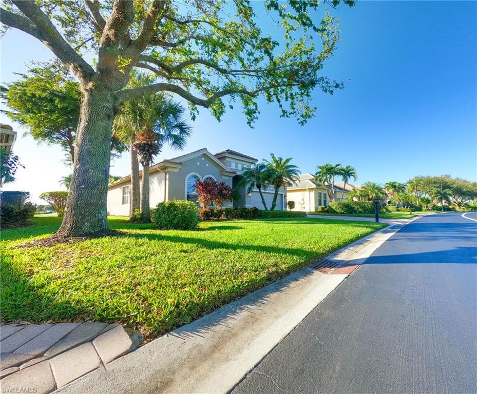 14174 Giustino Way, Bonita Springs, FL 34135-6