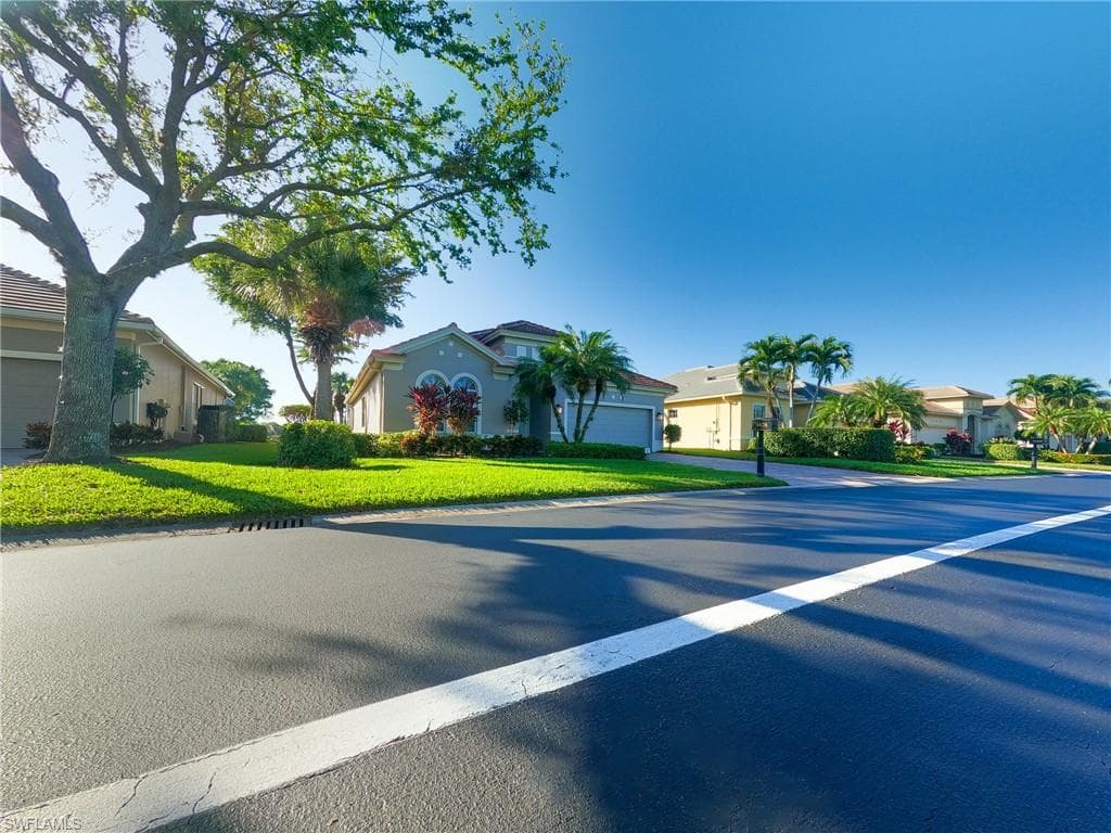 14174 Giustino Way, Bonita Springs, FL 34135-7