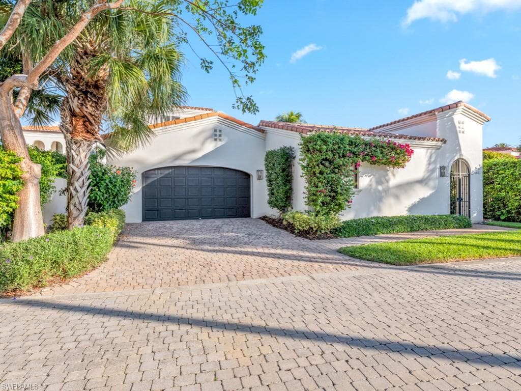 16663 Lucarno Way, Naples, FL 34110-1