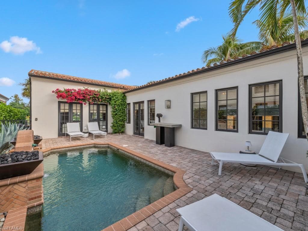 16663 Lucarno Way, Naples, FL 34110-34