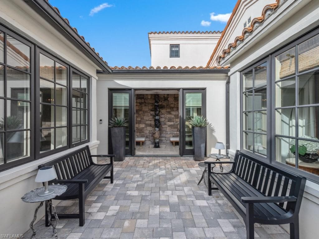 16663 Lucarno Way, Naples, FL 34110-4