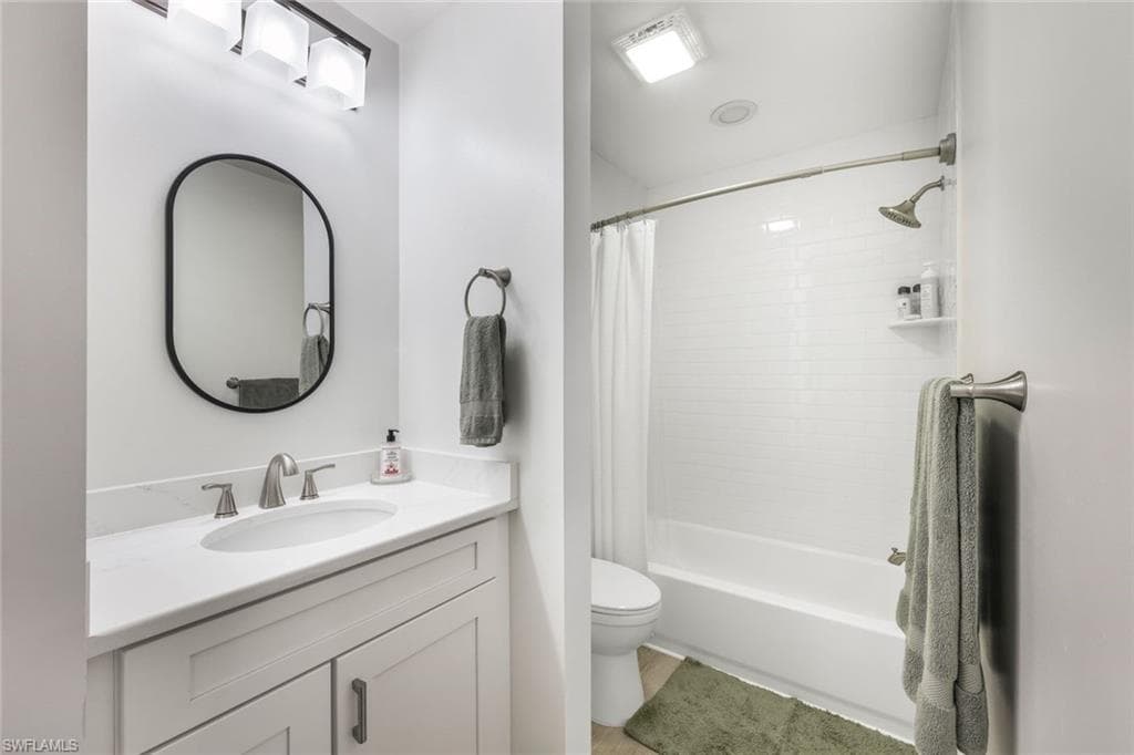 20916 Island Sound Cir 104, Estero, FL 33928-23