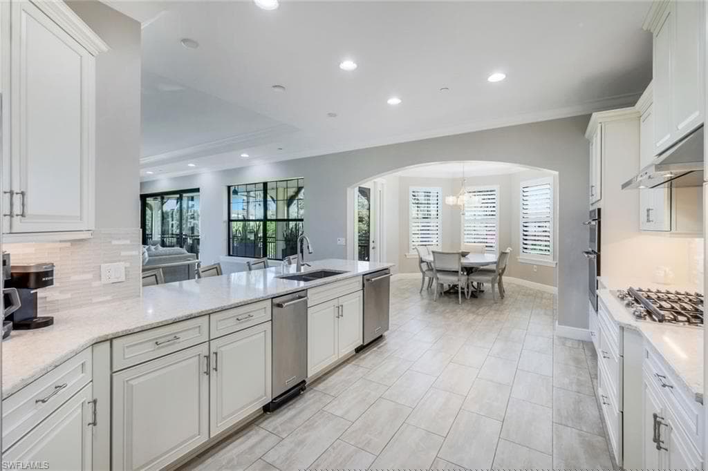 16449 Carrara Way 101, Naples, FL 34110-8