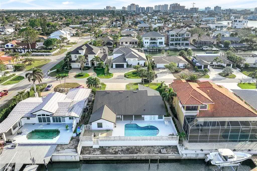 475 Seabee Ave, Naples, FL 34108-29