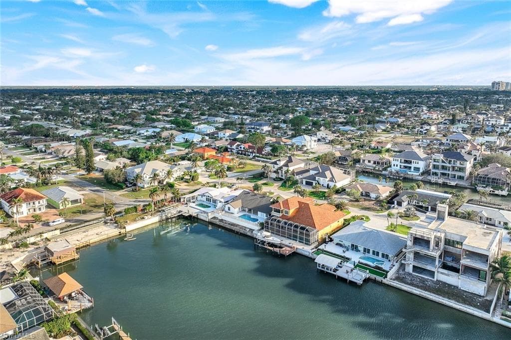 475 Seabee Ave, Naples, FL 34108-31