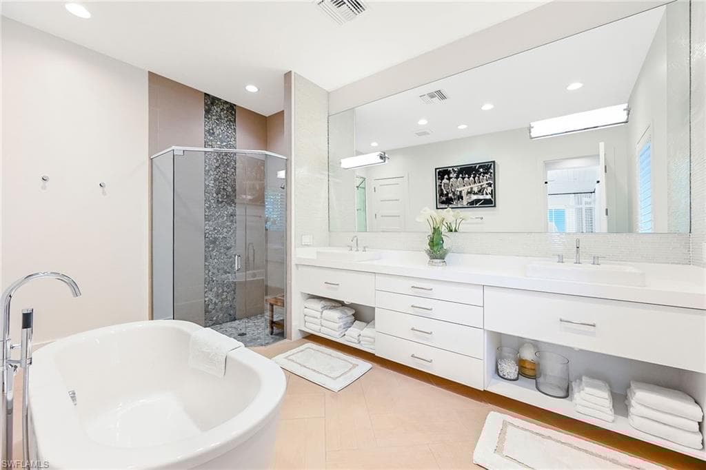 9145 Mercato Way, Naples, FL 34108-16