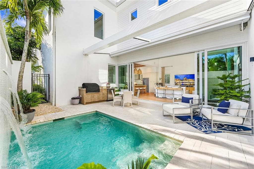 9145 Mercato Way, Naples, FL 34108-26