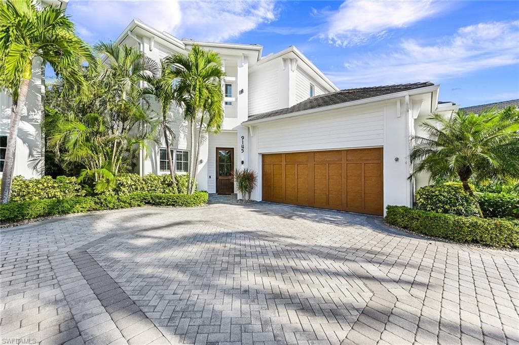 9145 Mercato Way, Naples, FL 34108-2