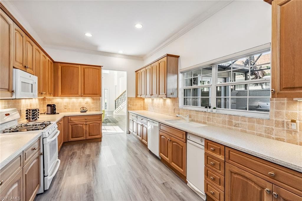 3746 Cotton Green Path Dr, Naples, FL 34114-7