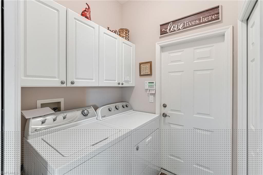 8894 Lely Island Cir, Naples, FL 34113-26