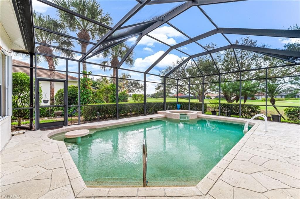 8894 Lely Island Cir, Naples, FL 34113-4