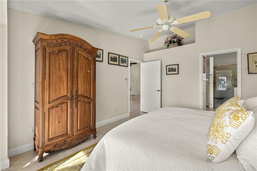 550 Captn Kate Ct 22, Naples, FL 34110-13