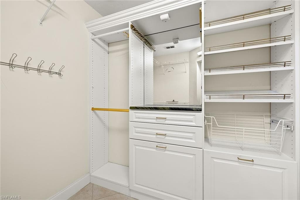 550 Captn Kate Ct 22, Naples, FL 34110-16