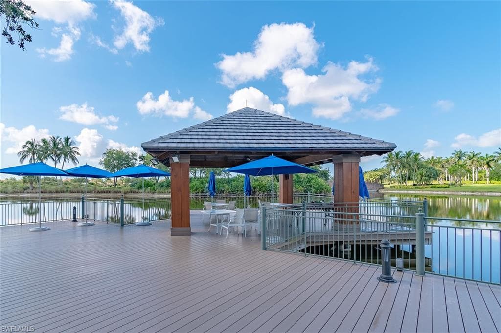 9219 Corfu Ct 202, Naples, FL 34114-43