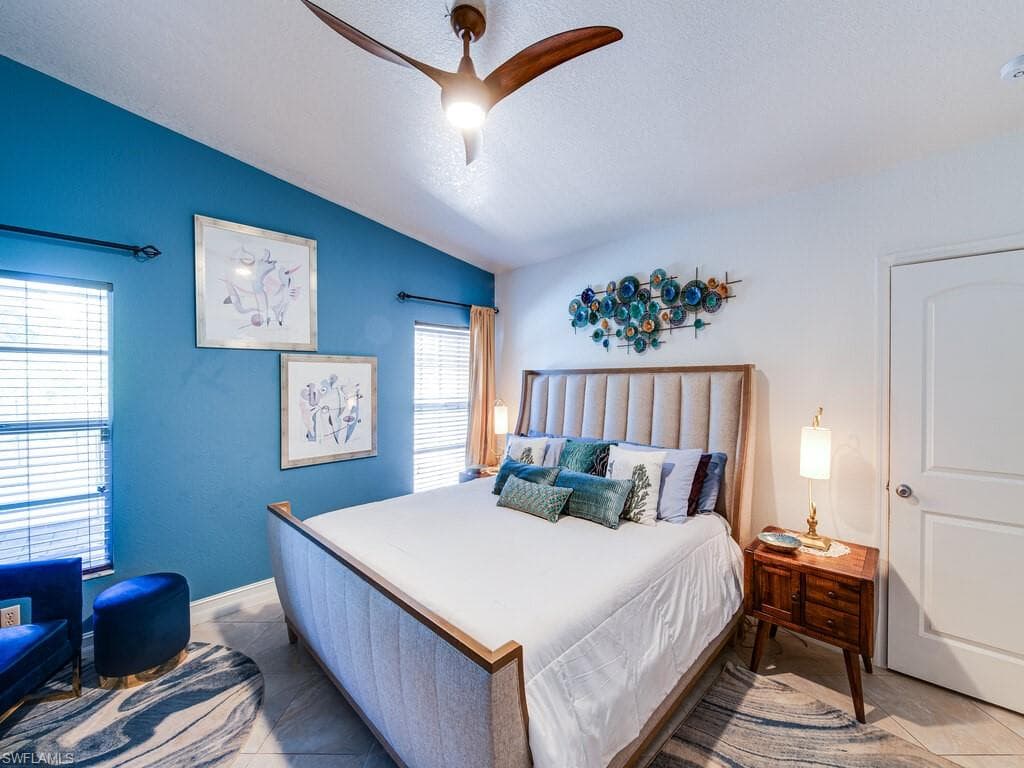 3091 4th St NE, Naples, FL 34120-11