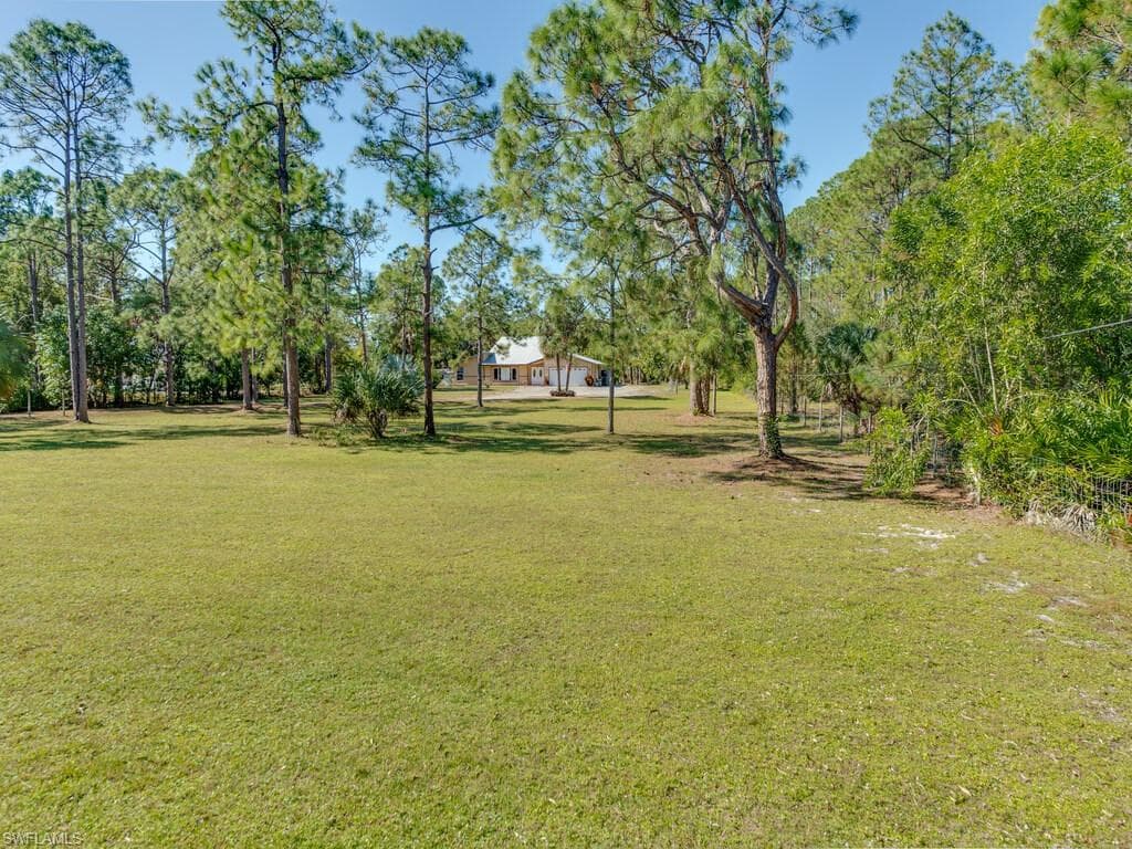 3091 4th St NE, Naples, FL 34120-13