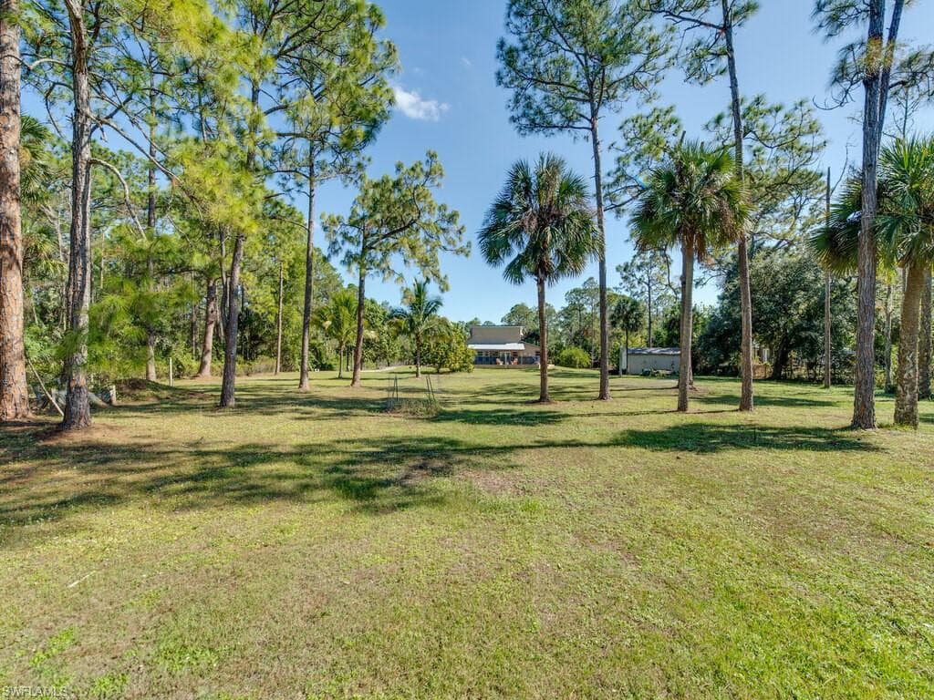 3091 4th St NE, Naples, FL 34120-14