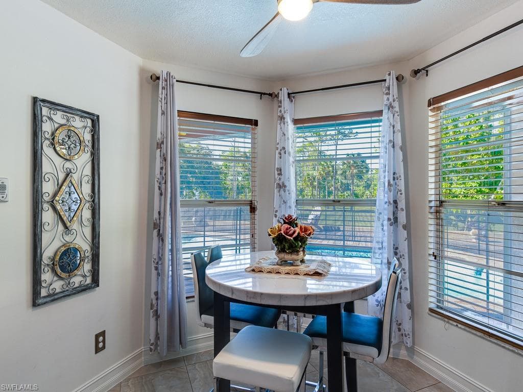 3091 4th St NE, Naples, FL 34120-5