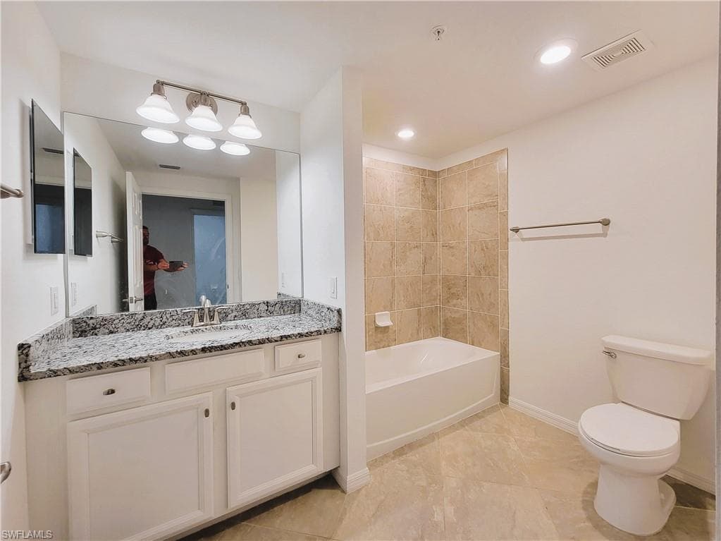 1622 Oceania Dr S 101, Naples, FL 34113-15