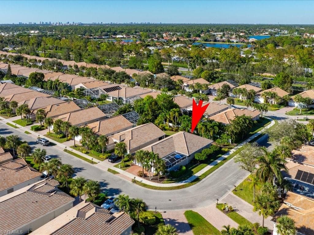 148 Glen Eagle Cir, Naples, FL 34104-42
