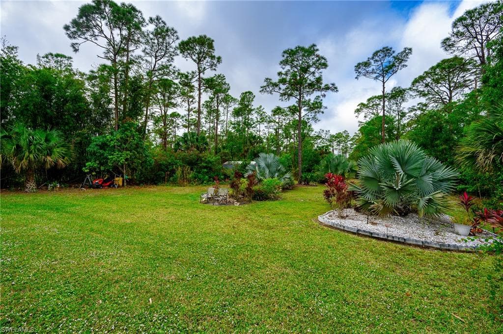 4595 16th St NE, Naples, FL 34120-33