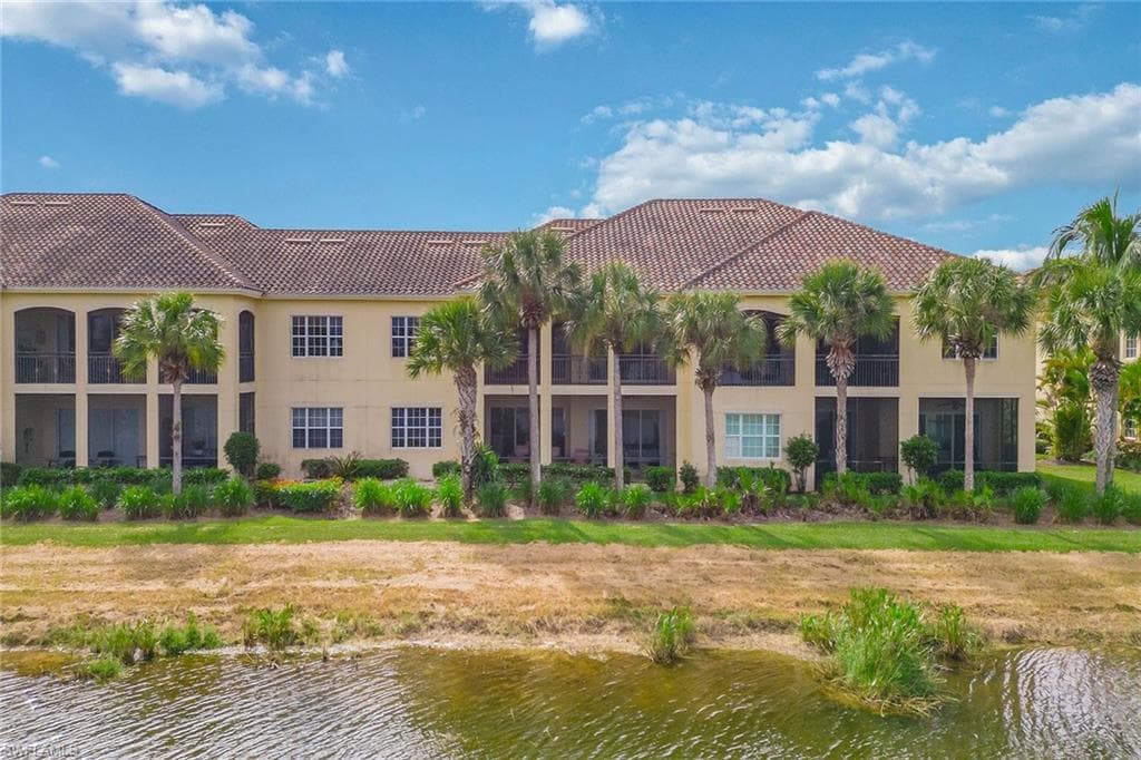 3725 Montreux Ln 204, Naples, FL 34114-30