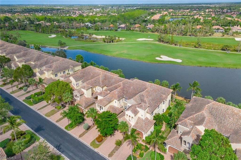 3725 Montreux Ln 204, Naples, FL 34114-33