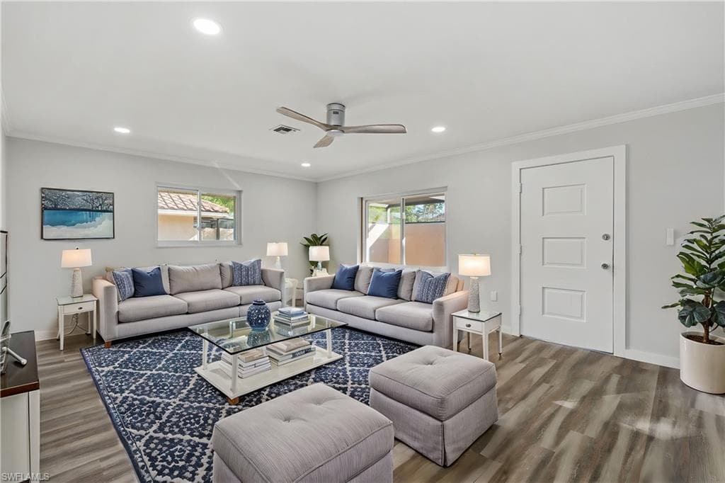 1521 Chesapeake Ave B-2, Naples, FL 34102-3