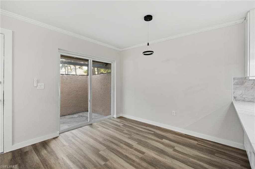 1521 Chesapeake Ave B-2, Naples, FL 34102-8