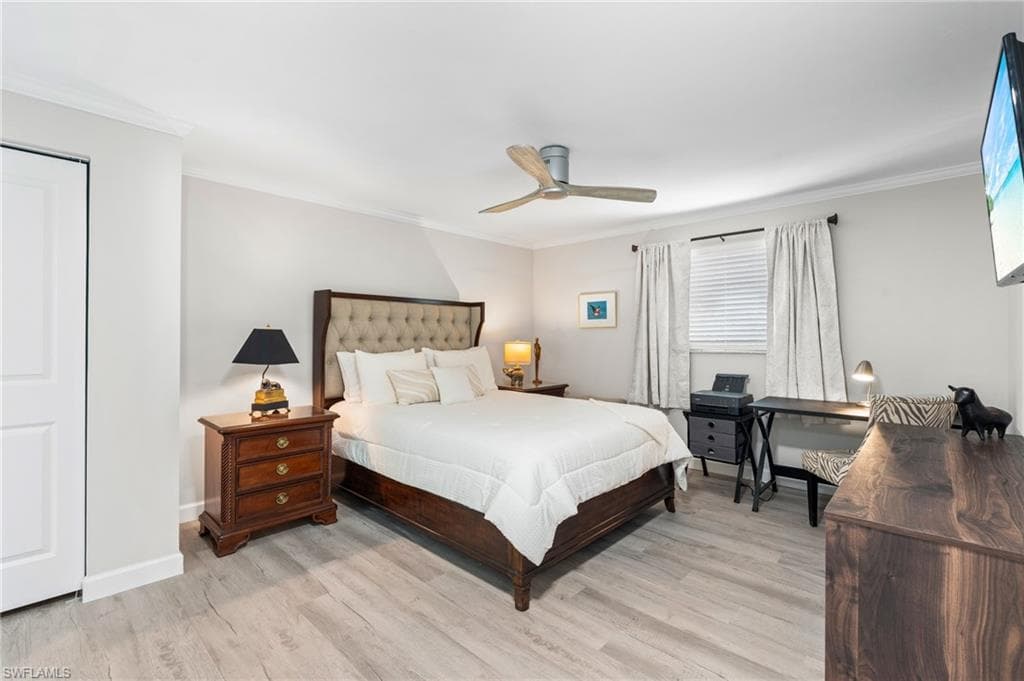 1517 Chesapeake Ave B-3, Naples, FL 34102-13