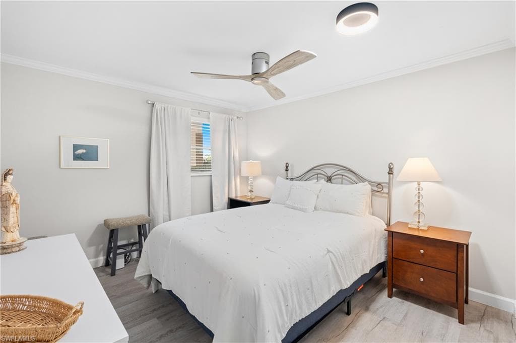 1517 Chesapeake Ave B-3, Naples, FL 34102-17