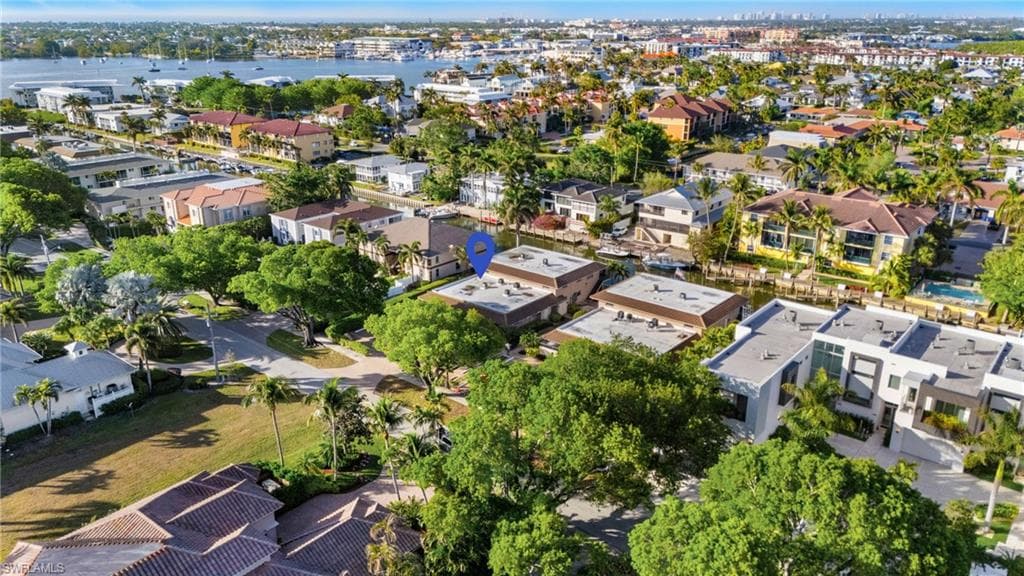 1517 Chesapeake Ave B-3, Naples, FL 34102-27