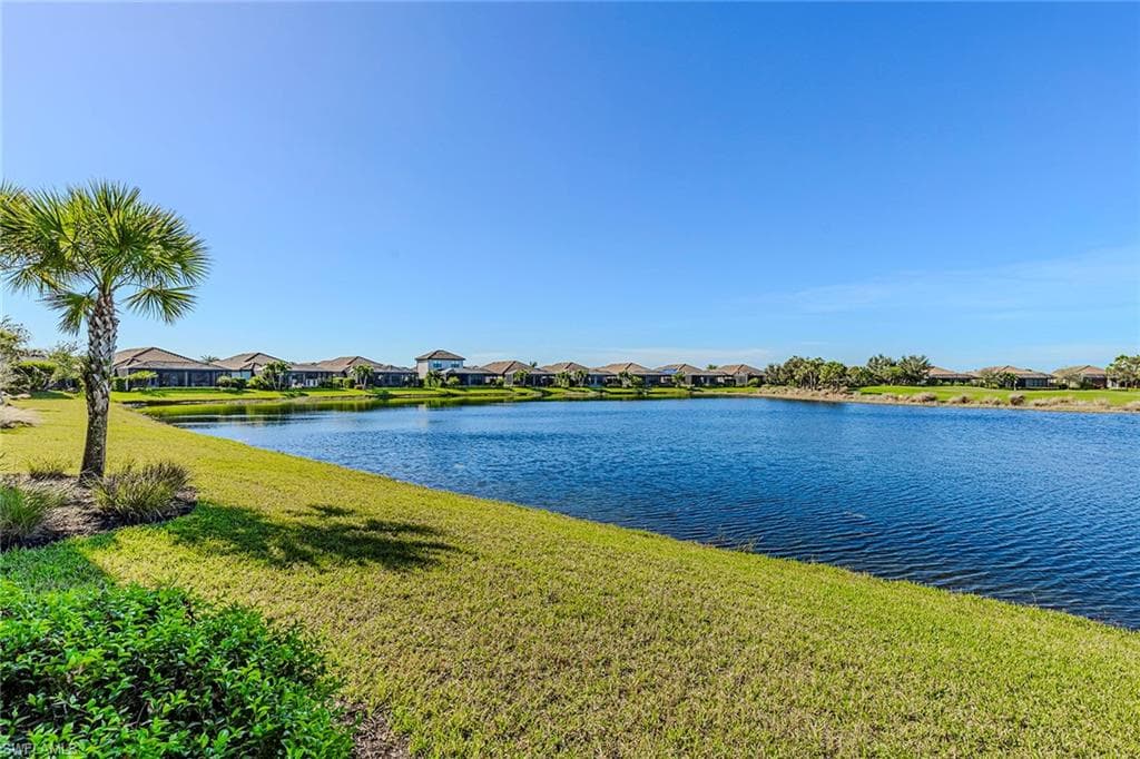9373 Pocida Ct 9-104, Naples, FL 34119-24