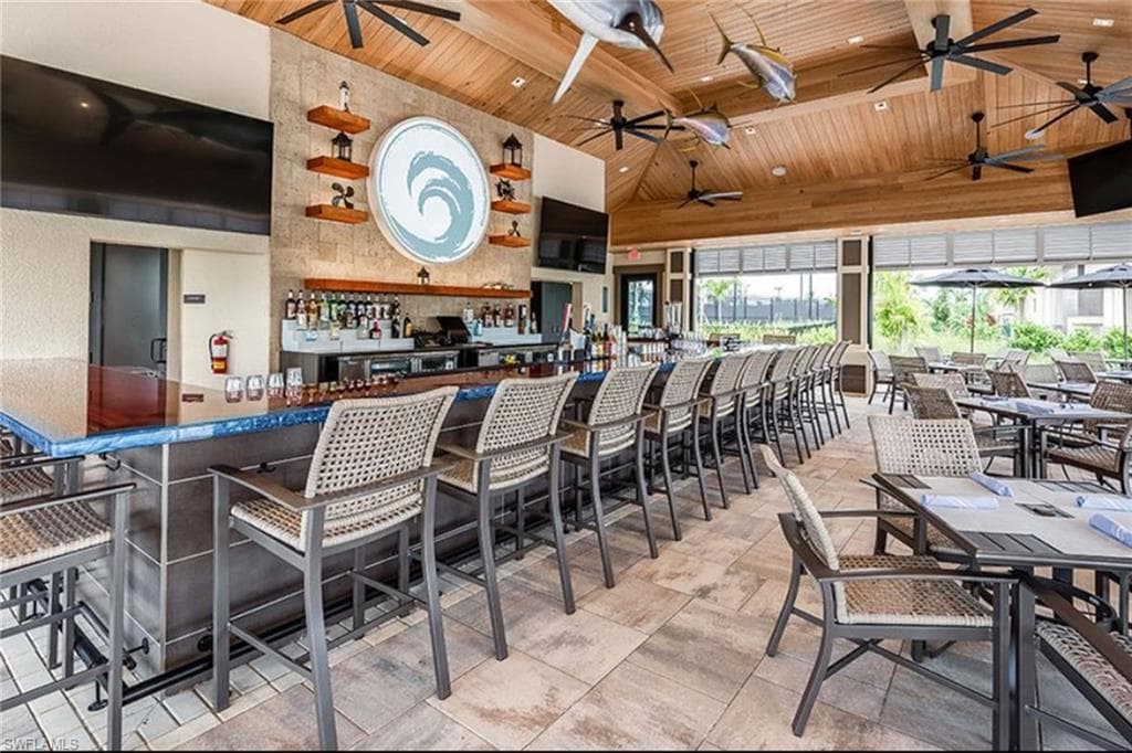 9373 Pocida Ct 9-104, Naples, FL 34119-34