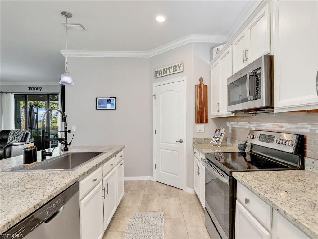 19431 Elston Way, Estero, FL 33928-13