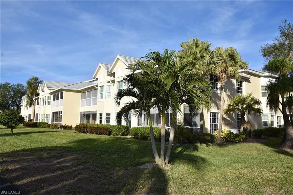 2839 Aintree Ln B202, Naples, FL 34112-25