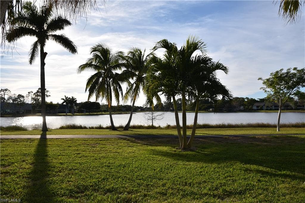 2839 Aintree Ln B202, Naples, FL 34112-27