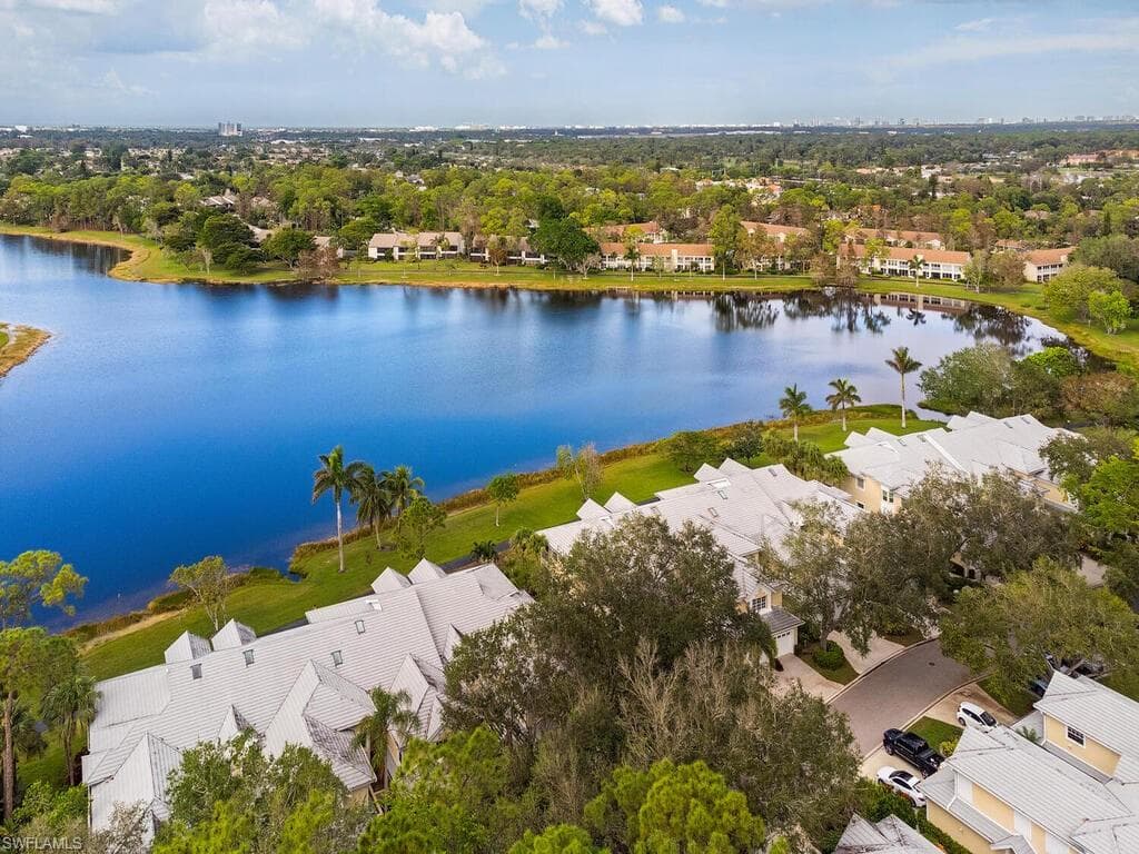 2839 Aintree Ln B202, Naples, FL 34112-3